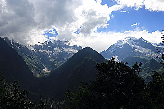 神山