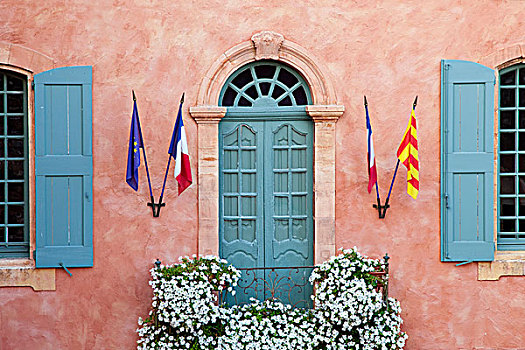 露台,花,旗帜,鲁西永,沃克吕兹省,普罗旺斯,法国