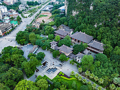 桂林七星公园栖霞寺