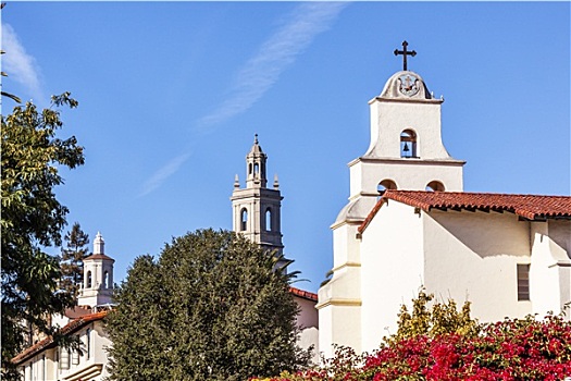 尖顶,白色,砖坯,教区,圣芭芭拉,十字架,钟,叶子花属,加利福尼亚