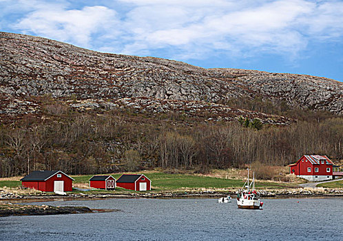 传统,小,挪威,乡村,红色,木屋,岩石海岸,渔船