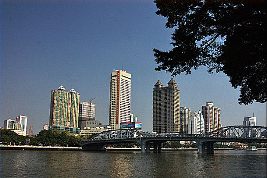 广州海珠桥及珠江两岸