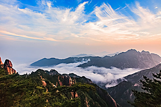 安徽省黄山市黄山风景区天海大峡谷自然景观