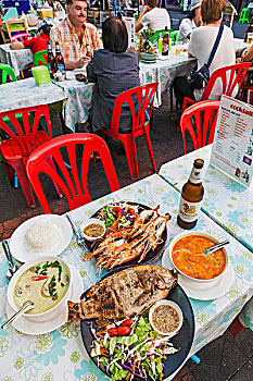 泰国,曼谷,道路,餐馆,食物,烤制食品,对虾,烤鱼,泰式咖喱
