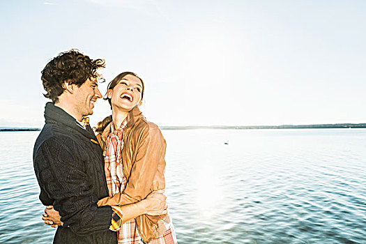 情侣,笑,施塔恩贝格湖,巴伐利亚,德国