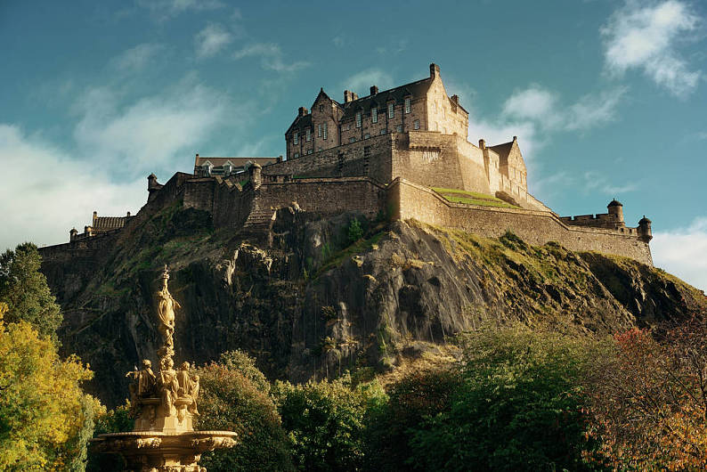 爱丁堡城堡图片 全景图片