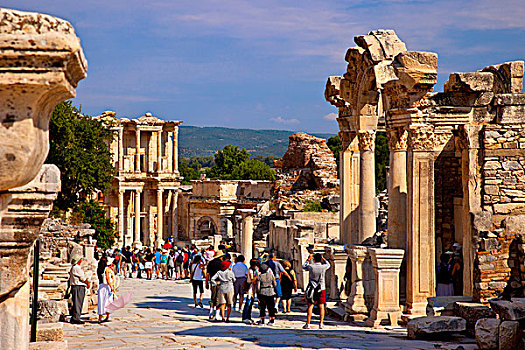 旅游,一堆,街道,仰视,寺庙,哈德里安,塞尔萨斯图书馆,古老,以弗所,靠近,塞尔柱克,土耳其