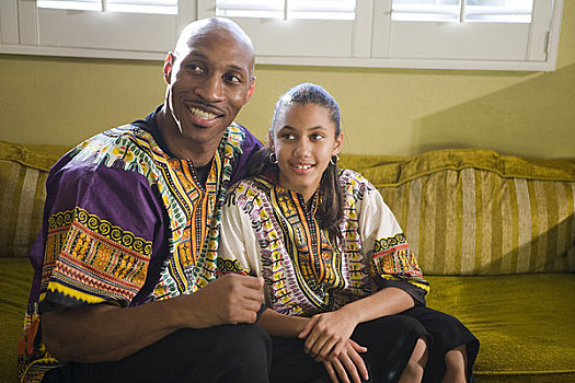肖像,高兴,美国黑人,父亲,女儿,衣服,传统,非洲,坐