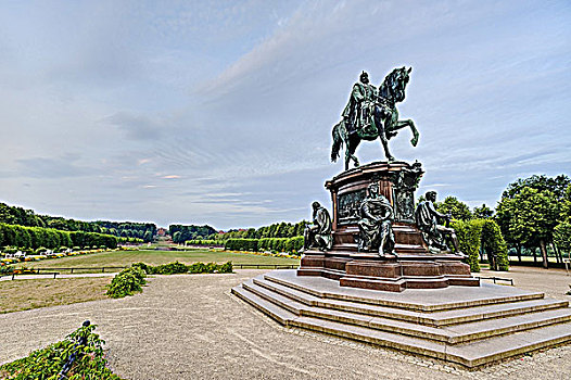 骑马雕像,弗雷德里克,修威林,德国