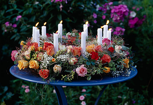玫瑰园,蜡烛,蓝色背景,桌子