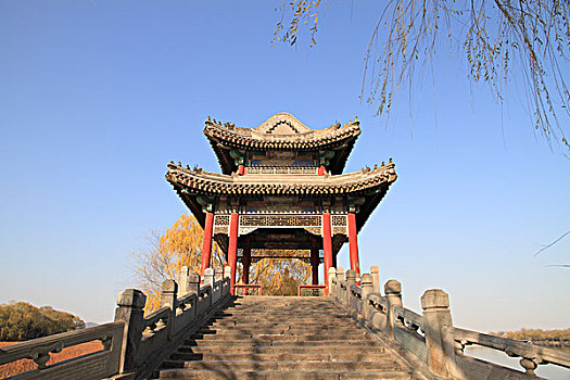 北京颐和园镜桥