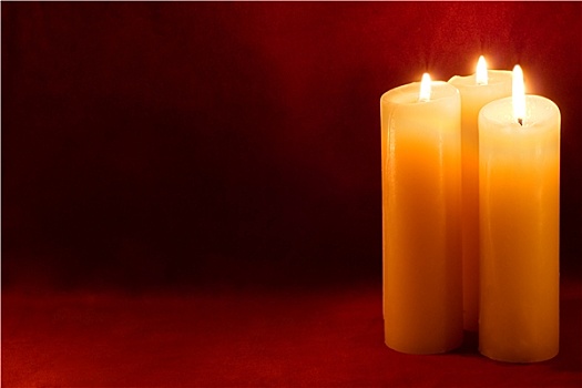 三个,蜡烛,深红色,背景