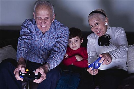 老年,夫妻,玩,电子游戏,孙子