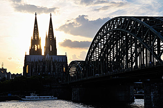 科隆大教堂,黄昏,科隆,北莱茵-威斯特伐利亚,德国,欧洲