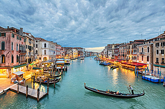 大运河,夜拍,雷雅托桥,威尼斯,意大利