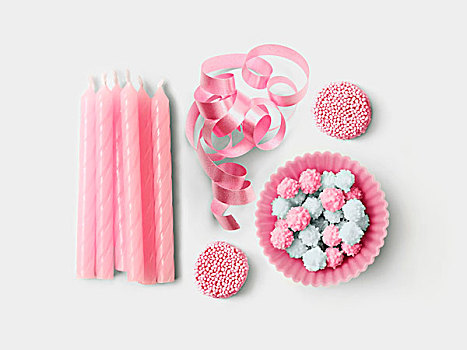 粉色,纸杯,糖,球,带,生日蜡烛