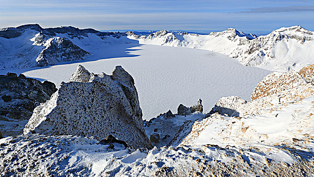 冰雪长白山天池