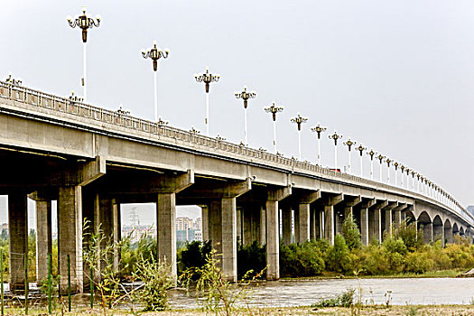 伊犁河大桥,新疆伊犁伊宁市