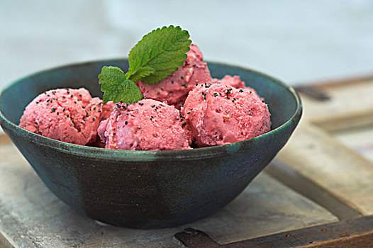 树莓冰淇淋,种子