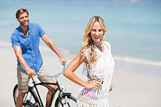 女人,男人,骑自行车,海滩,高兴,晴天
