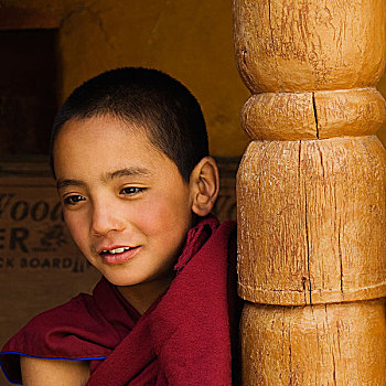 孩子,僧侣,微笑,寺院,查谟-克什米尔邦,印度