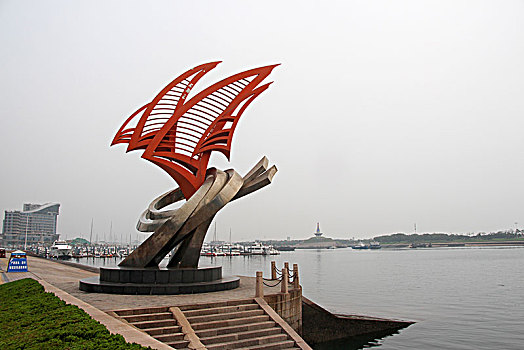 帆船雕塑