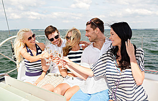 度假,旅行,海洋,友谊,人,概念,微笑,朋友,眼镜,香槟,游艇