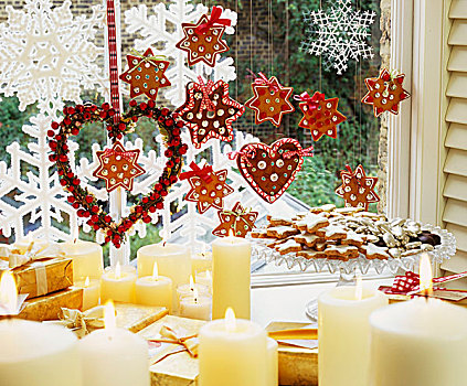 圣诞气氛,窗户,装饰,饼干,蜡烛