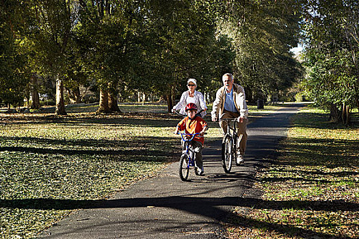 孙子,祖父母,骑,自行车,公园