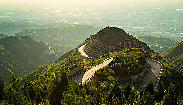 盘山公路