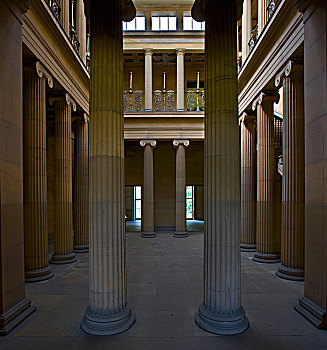 柱子,大厅,诺森伯兰郡,2009年,艺术家,孔雀