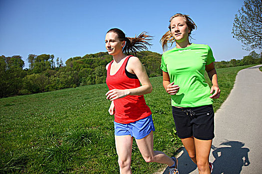 两个,娱乐,跑步者,女青年,25-30岁,慢跑