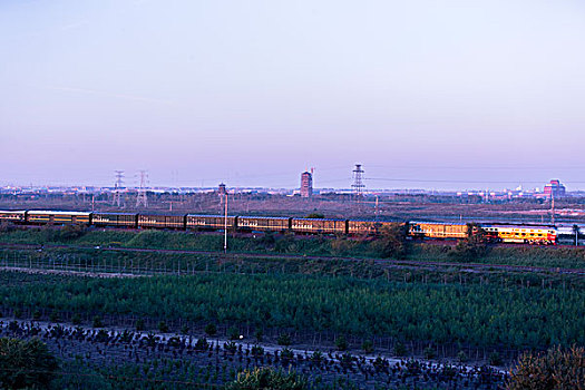 京哈线铁路