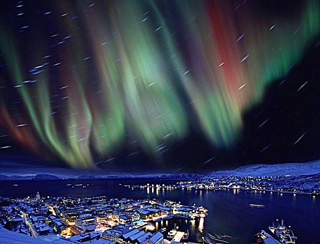 北极光,上方,哈默菲斯特,挪威,欧洲