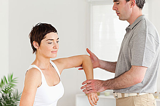 脊椎按摩师,工作,女人,手臂