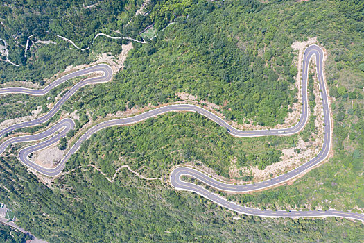 浮槎山盘山公路图片