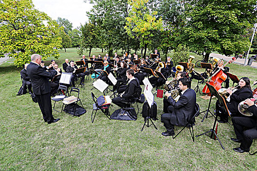 交响乐团,公园
