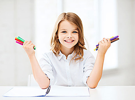 教育,创意,学校,概念,微笑,小,学生,女孩,展示,彩色,标签笔