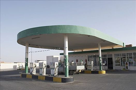 加油站,利比亚