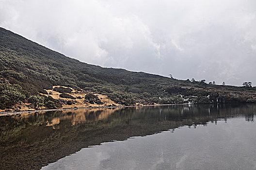 高山之巅