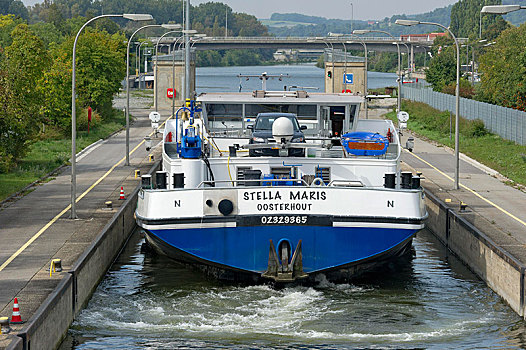货船,离开,水闸,莱茵河,多瑙河,运河,雷根斯堡,普拉蒂纳特,巴伐利亚,德国,欧洲