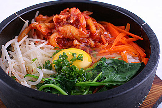 韩式泡菜石锅饭