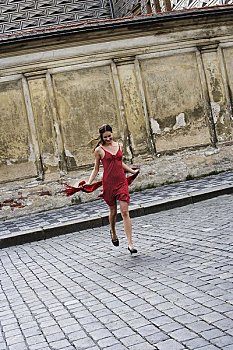 女青年,跑,街道,红裙