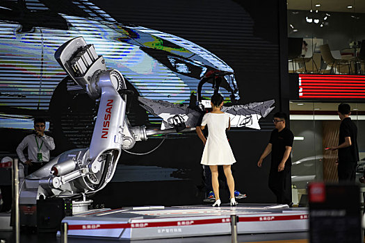 东风日产,机械臂,机器人,人工智能,车展