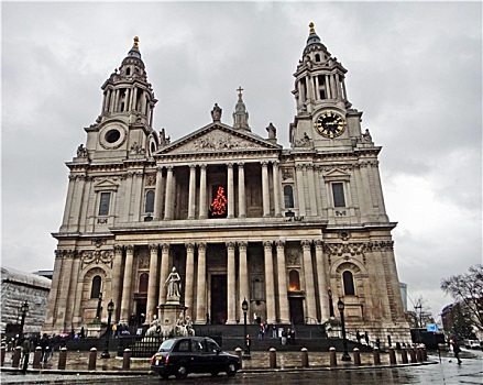 圣保罗大教堂,伦敦