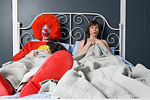 小丑,女人,吃惊,发现,床上,一起