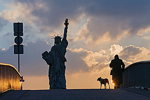 法国,巴黎,自由女神像,狗,物主