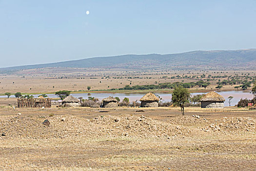 风景,靠近,阿鲁沙,坦桑尼亚,椭圆,草,小屋,站立,正面,长,湖,满月,上方