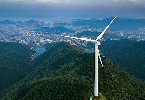 宁波白岩山电力风车