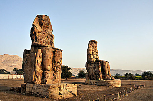 门农巨像,路克索神庙,西部,埃及,北非